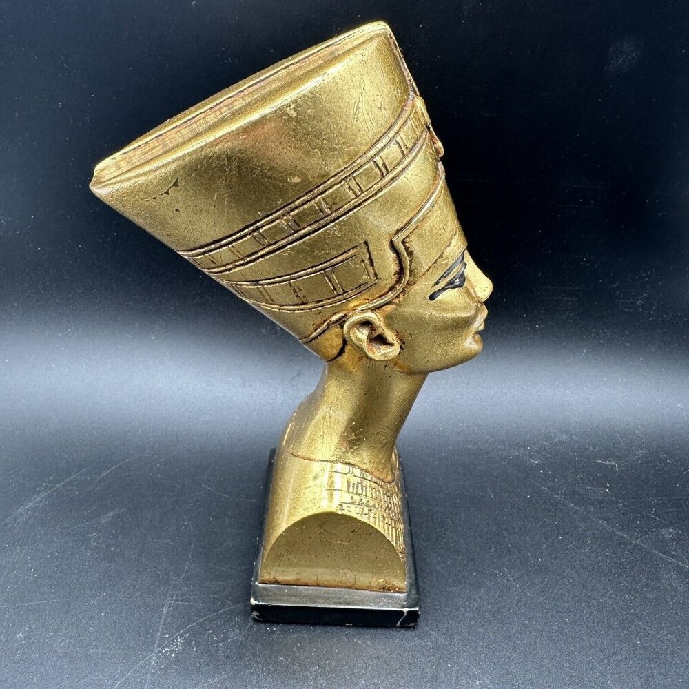 Queen NEFERTITI Bust Egyptian Statue AGI Artisans Guild International Vtg 1970s - Picture 2 of 15
